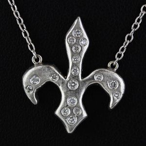 Platinum + Diamond Fleur De Lis Choker Necklace by UnoAErre Italy